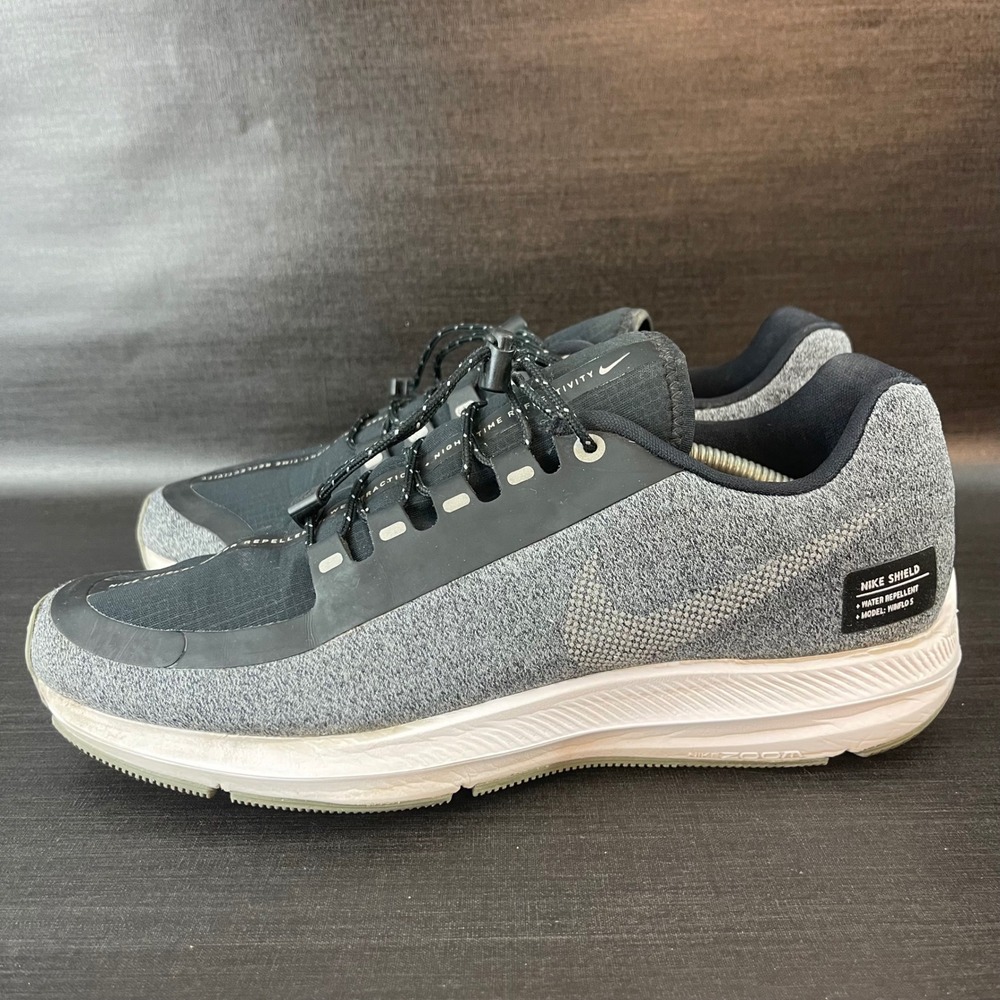 Nike Air Zoom Winflo 5 Shield Womens Size 8 Running Water Resistant Shoes AO1573